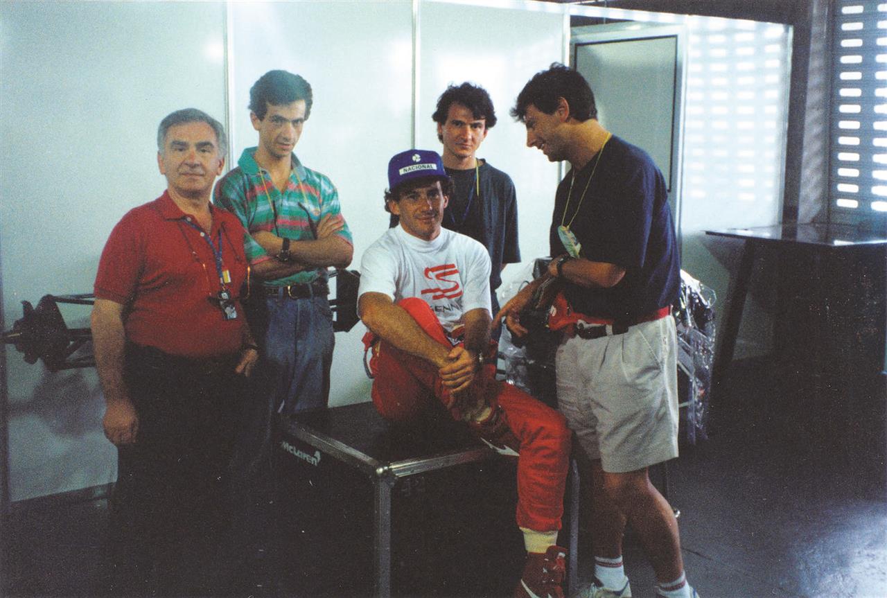 1993: Quello con Ayrton Senna è un legame che ha lasciato un segno nei ricordi della famiglia Camozzi.